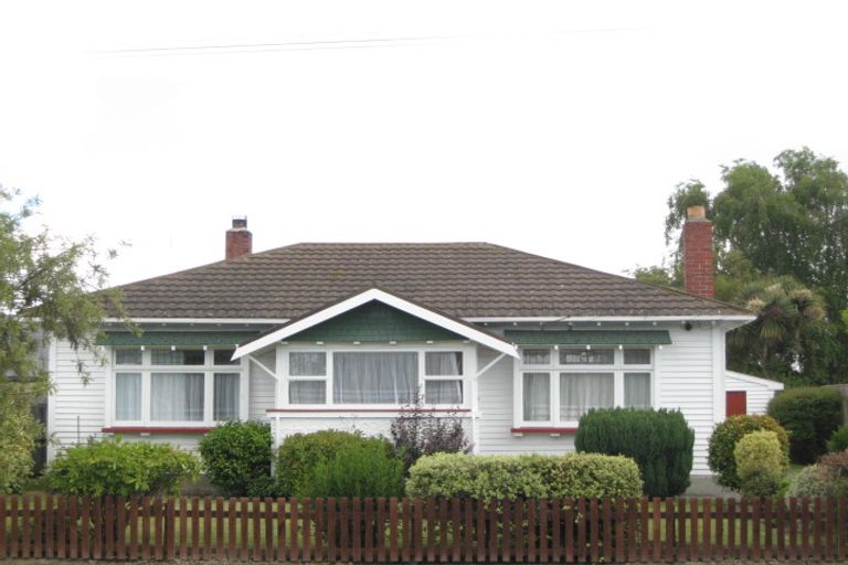 Photo of property in 57 Stapletons Road, Richmond, Christchurch, 8013