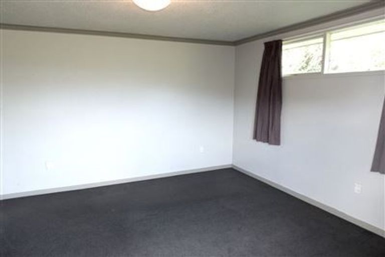 Photo of property in 2/332 Hills Road, Mairehau, Christchurch, 8013