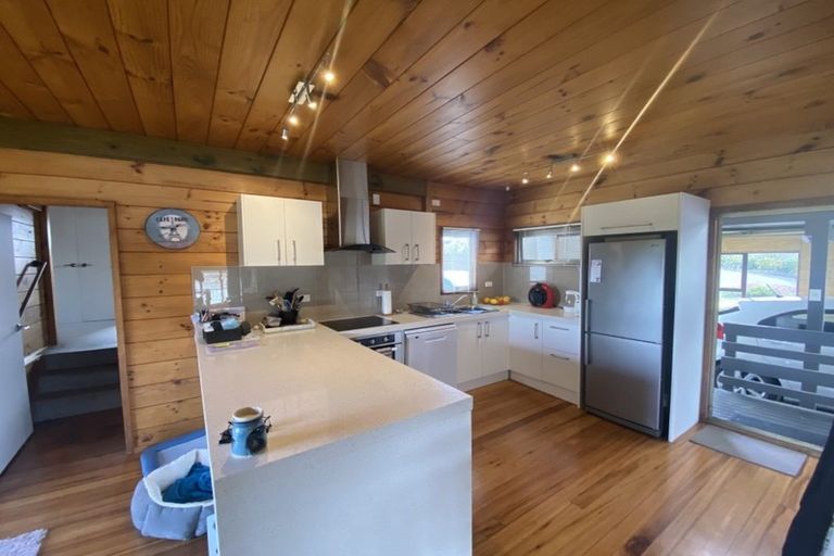 Photo of property in 24 Meachen Terrace, Waiuku, 2123