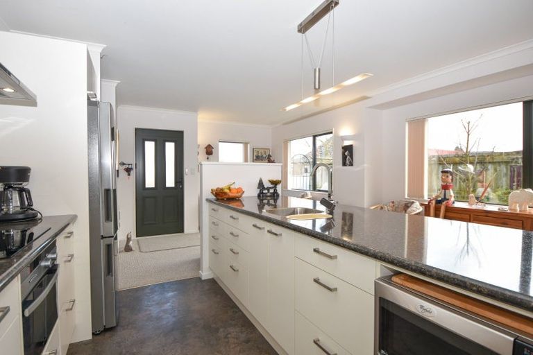 Photo of property in Villa Estate, 27/55 Armstrong Avenue, Carterton, 5713