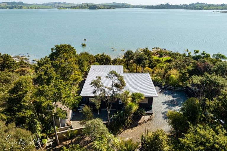 Photo of property in 13 Lancewood Lane, Pahi, Paparoa, 0571