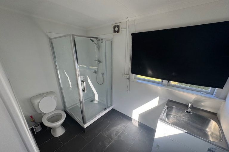 Photo of property in 495a Weymouth Road, Weymouth, Auckland, 2103