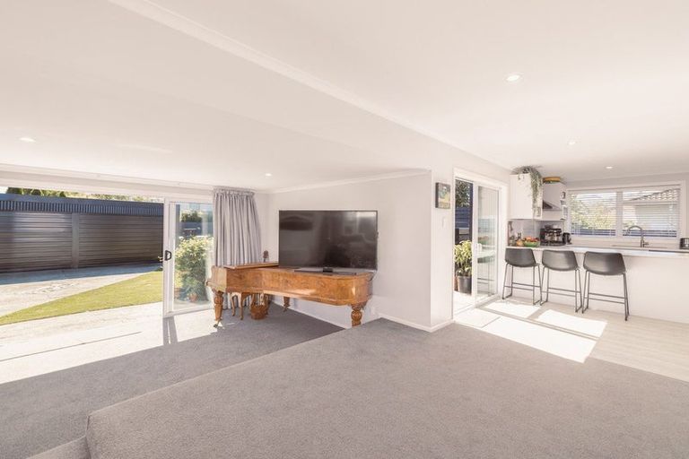 Photo of property in 20 Roberta Drive, Somerfield, Christchurch, 8024