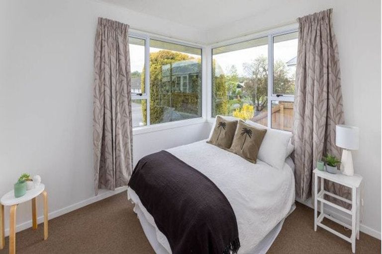 Photo of property in 1/83 Roberta Drive, Somerfield, Christchurch, 8024