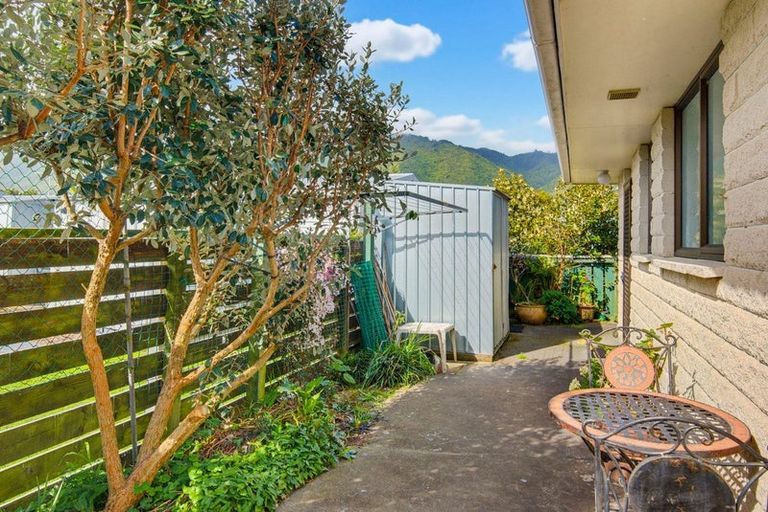 Photo of property in 43 Belvedere Avenue, Waikanae, 5036