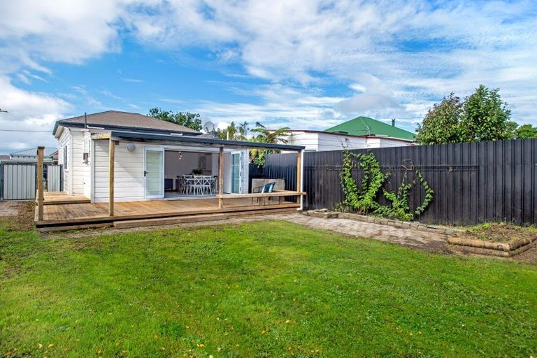 Photo of property in 23 Wellington Street, Te Hapara, Gisborne, 4010