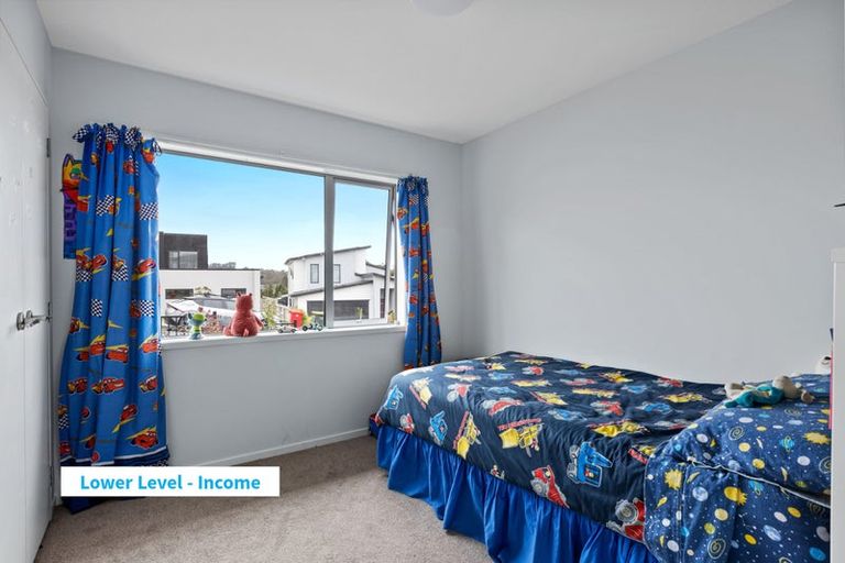 Photo of property in 60 Godfrey Drive, Orewa, 0931