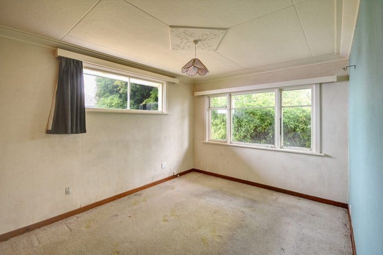 Photo of property in 65 Mornington Road, Balaclava, Dunedin, 9011