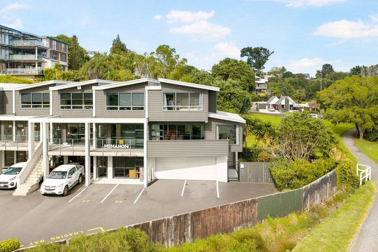 Photo of property in 144 Third Avenue, Tauranga, 3110