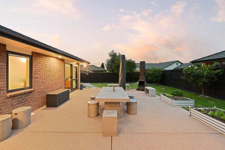 Photo of property in 12 Ebony Court, Rototuna North, Hamilton, 3210