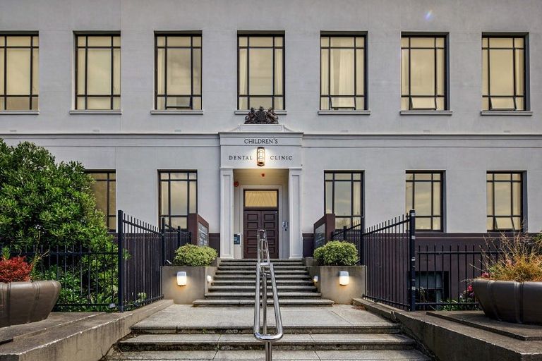 Photo of property in Augusta Apartments, 10/254 Willis Street, Te Aro, Wellington, 6011