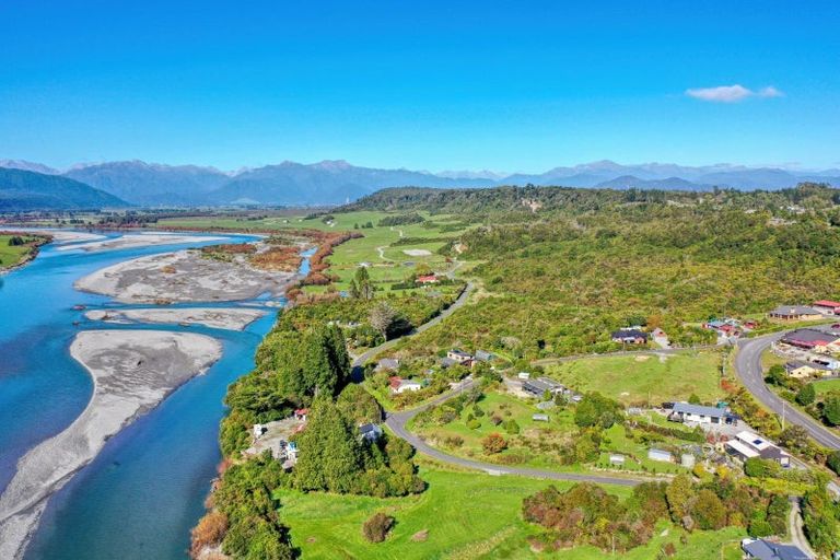 Photo of property in 2 Back Creek Road, Ruatapu, Hokitika, 7883