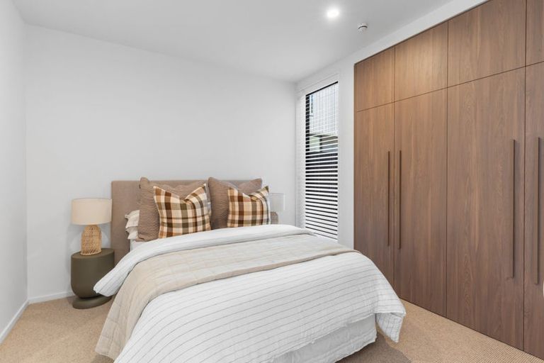 Photo of property in 15 Browns Road, St Albans, Christchurch, 8014