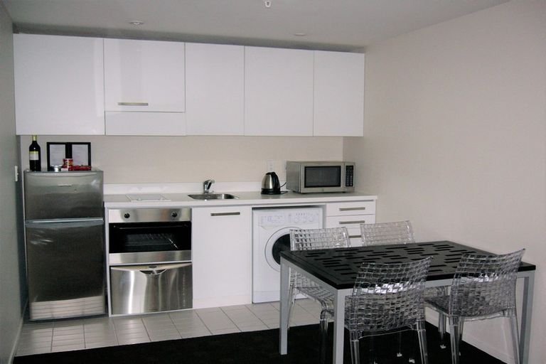 Photo of property in The Quadrant Apartments, 1103/10 Waterloo Quadrant, Auckland Central, Auckland, 1010