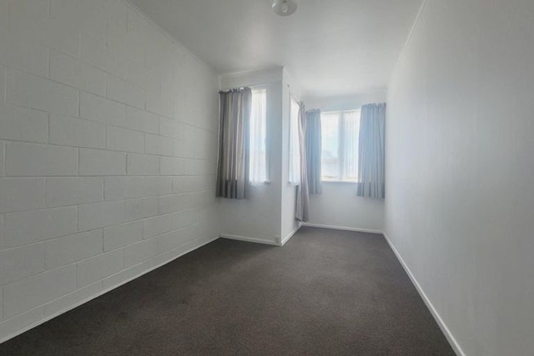 Photo of property in 70-72 Waihemo Street, Waitangirua, Porirua, 5024