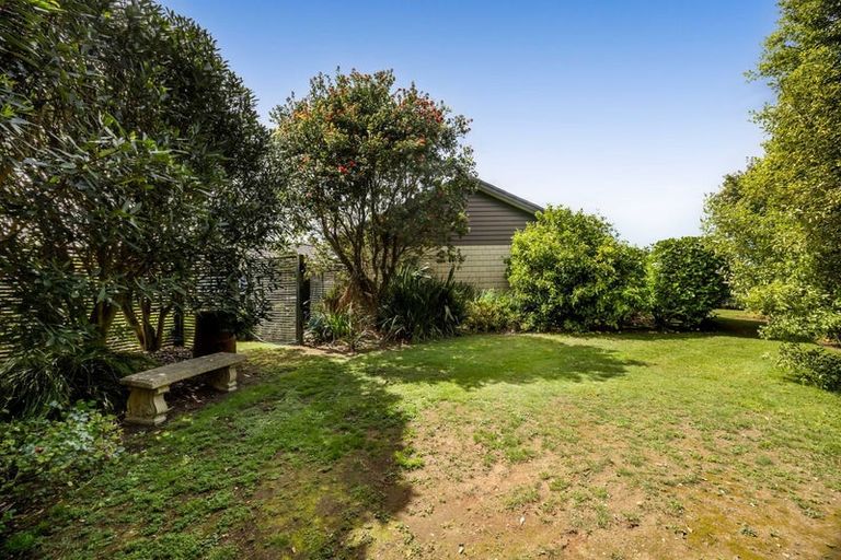 Photo of property in 253 Lwr Pitone Road, Pitone, New Plymouth, 4374