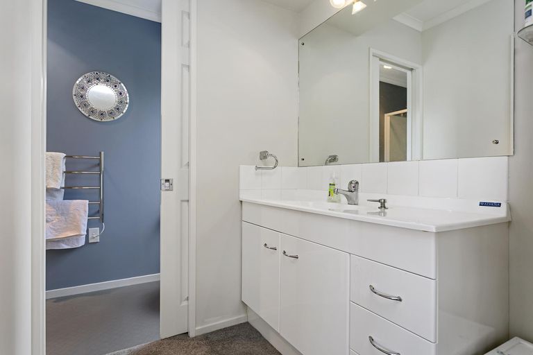 Photo of property in 8 Cedar Way, Morrinsville, 3300