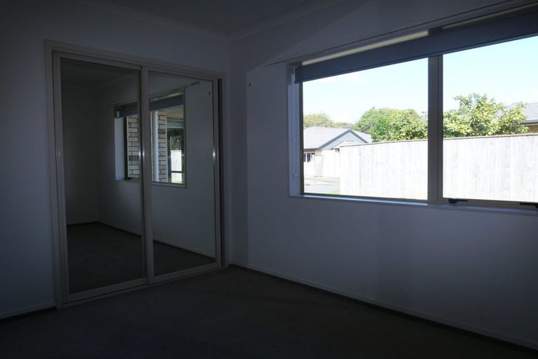 Photo of property in 9 Cabernet Close, Paraparaumu, 5032