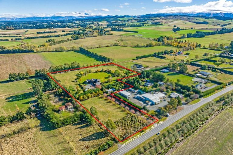 Photo of property in 161 Hororata Road, Hororata, Darfield, 7572