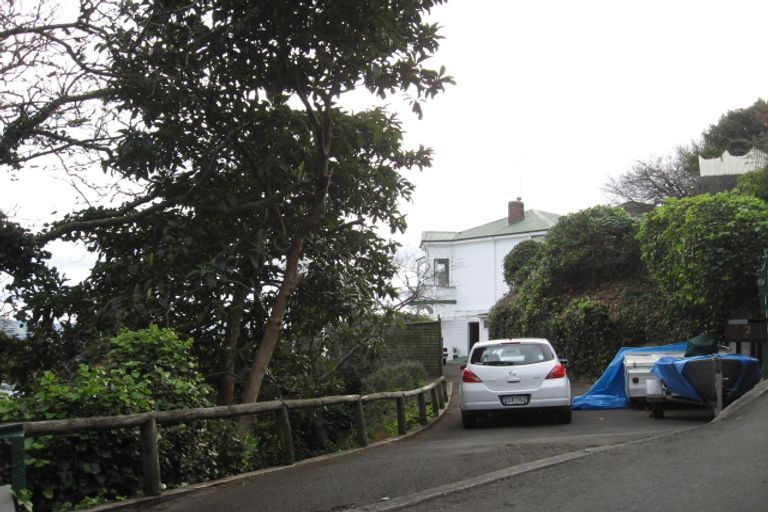 Photo of property in 2b Kowhai Road, Bluff Hill, Napier, 4110