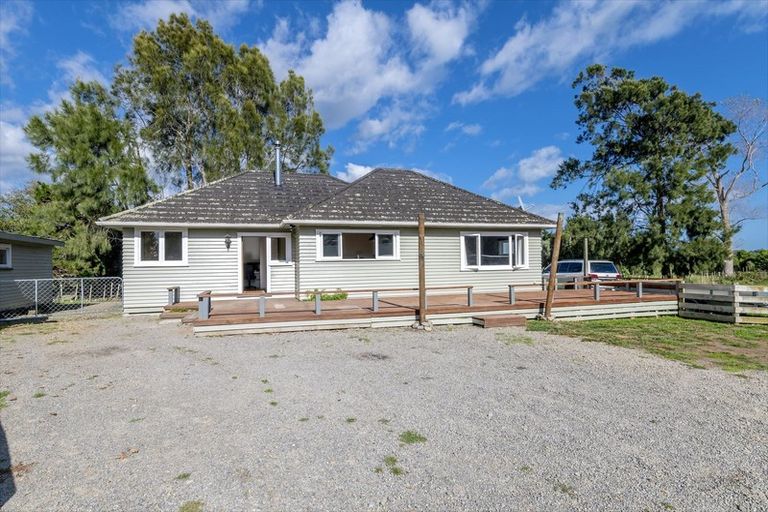 Photo of property in 64 Te Roto Road, Otaki, 5512