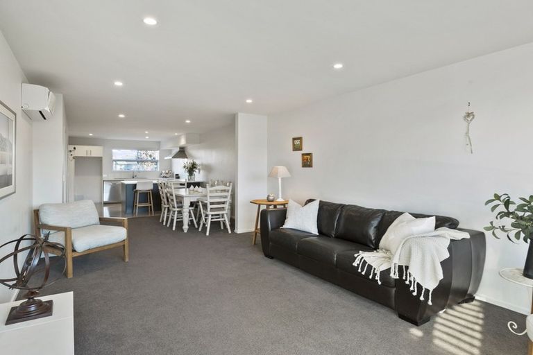 Photo of property in 42 Caulfield Avenue, Halswell, Christchurch, 8025