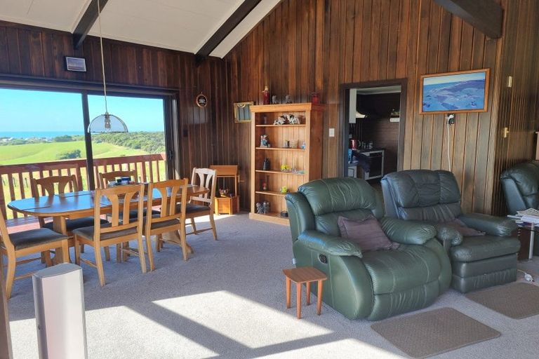 Photo of property in 61 Tinico Road, Kaka Point, Balclutha, 9271