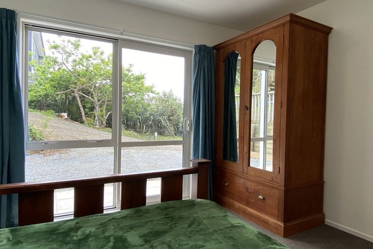 Photo of property in 433 Oaia Road, Muriwai, 0881