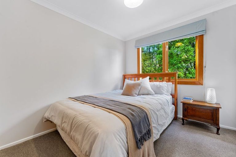 Photo of property in 14 Moore Street, Hillcrest, Auckland, 0627
