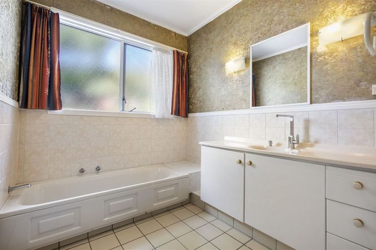 Photo of property in 314 Redoubt Road, Totara Park, Auckland, 2019