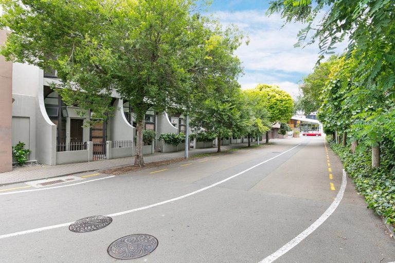 Photo of property in Mendosa Terraces Apartments, 8/9 Ebor Street, Te Aro, Wellington, 6011