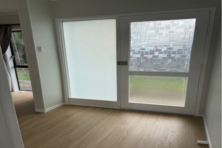 Photo of property in 3 Fiesta Drive, Half Moon Bay, Auckland, 2012