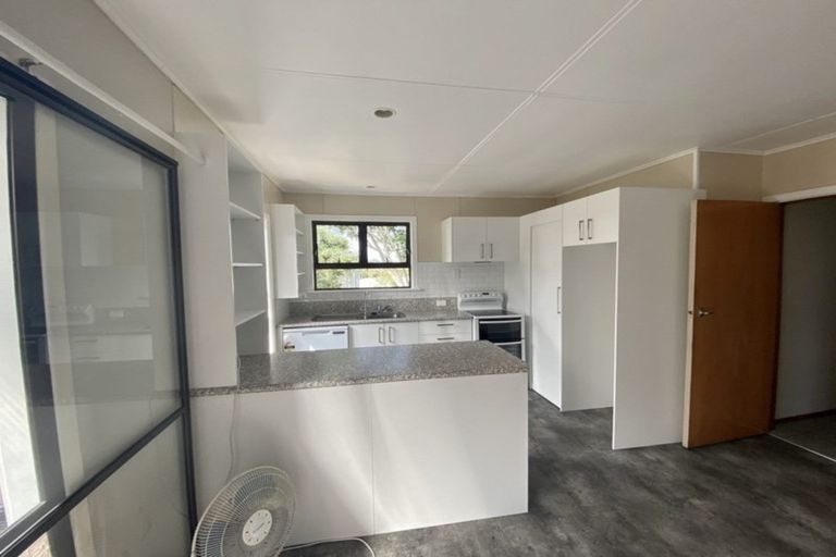 Photo of property in 8 Hughson Street, Waitara, 4320