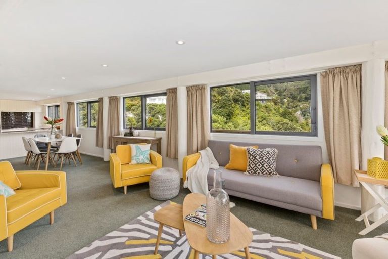 Photo of property in 13 Russo Terrace, Eastbourne, Lower Hutt, 5013