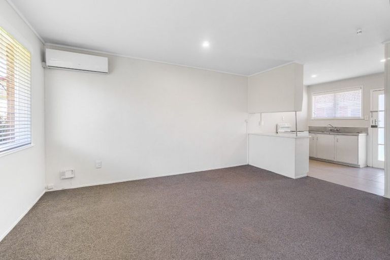 Photo of property in 6/115 Station Road, Papatoetoe, Auckland, 2025