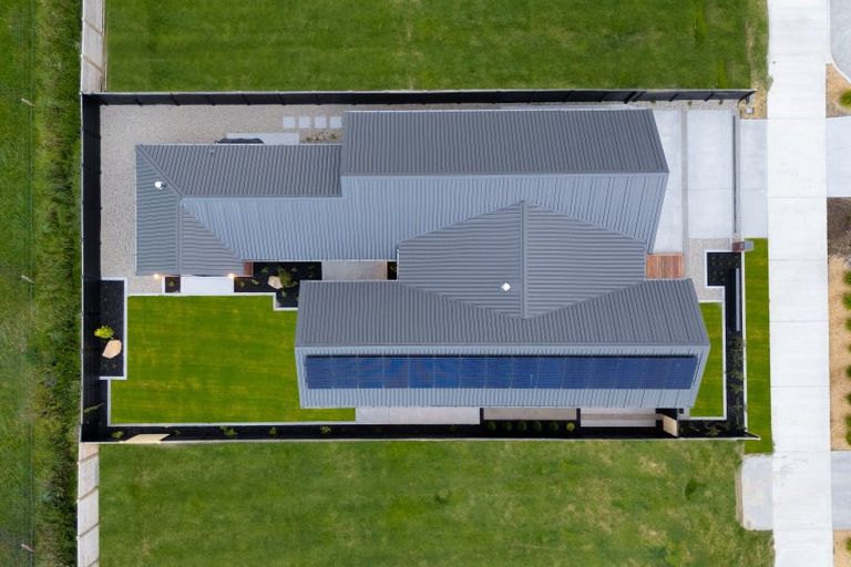 Photo of property in 52 Hugo Shaw Drive, Cambridge, 3434