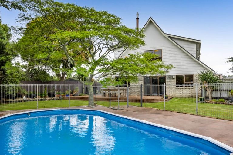 Photo of property in 77a Dixon Avenue, Hawera, 4610