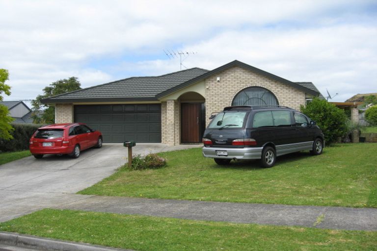 Photo of property in 4 Valley Fields Place, Pukekohe, 2120