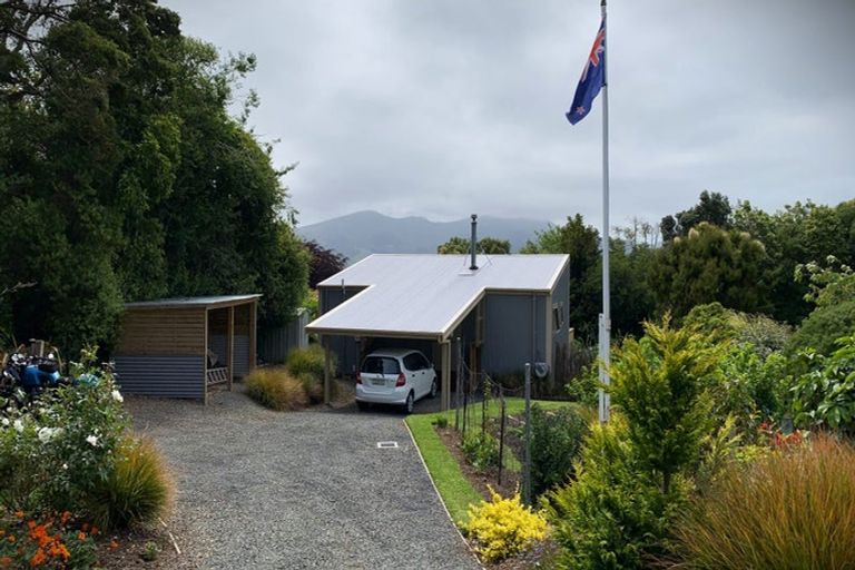 Photo of property in 5 Waikana Street, Broad Bay, Dunedin, 9014