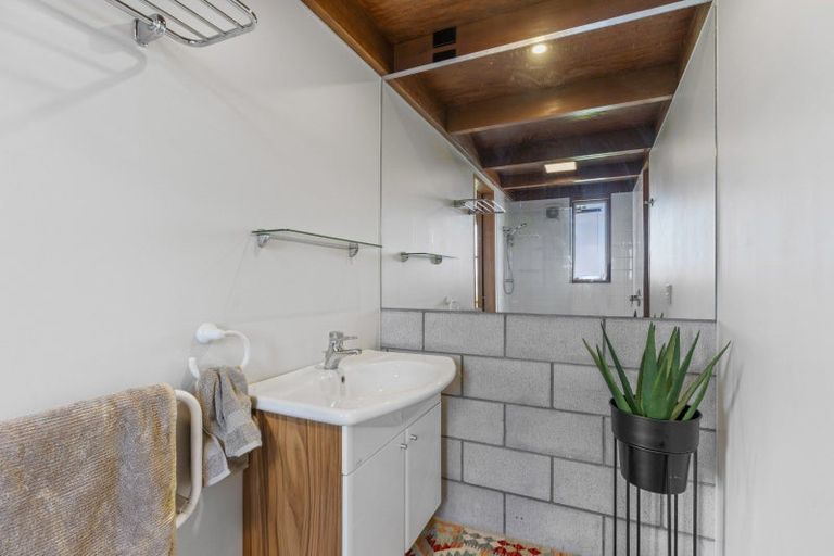 Photo of property in 78 Acacia Heights Drive, Acacia Bay, Taupo, 3385