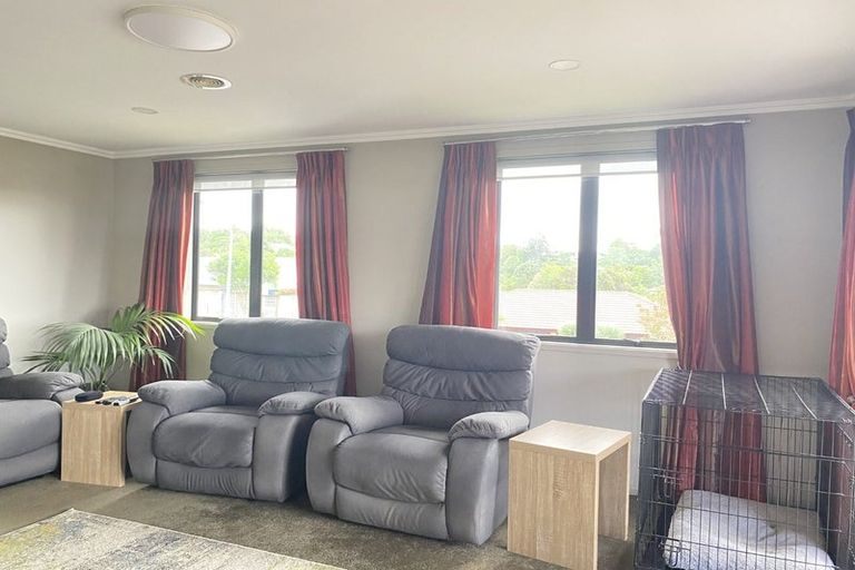 Photo of property in 204 Heta Road, Merrilands, New Plymouth, 4312