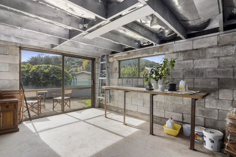 Photo of property in 2/17 Cawthron Crescent, Annesbrook, Nelson, 7011