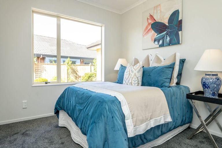 Photo of property in 5 Greta Banks Place, Wattle Downs, Auckland, 2103