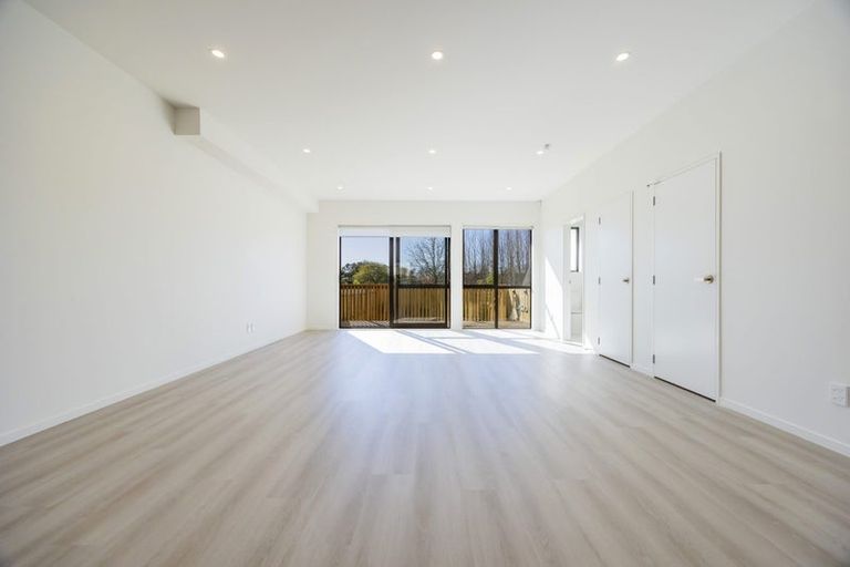 Photo of property in 18/35 Young Crescent, Drury, 2113