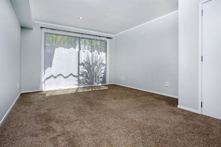 Photo of property in 14 Galaxy Drive, Mairangi Bay, Auckland, 0630