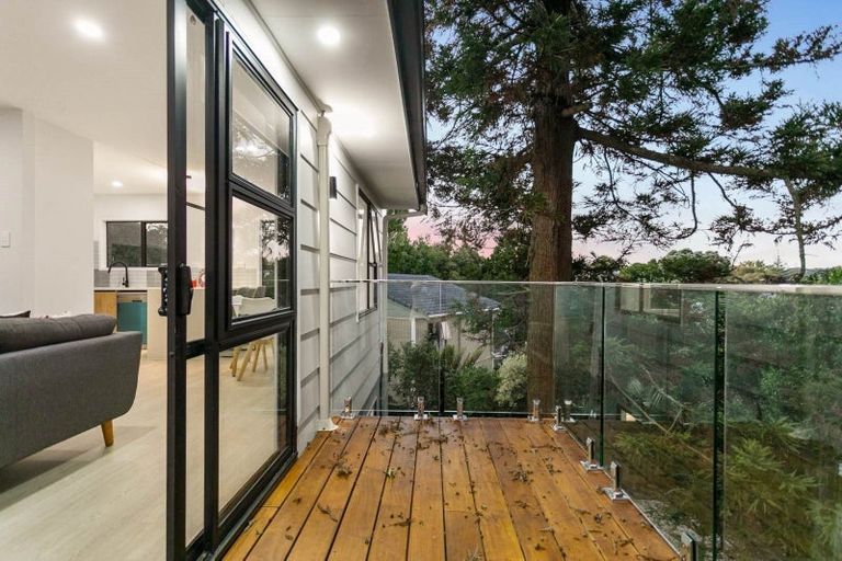 Photo of property in 1/34 Fordham Street, Beach Haven, Auckland, 0626