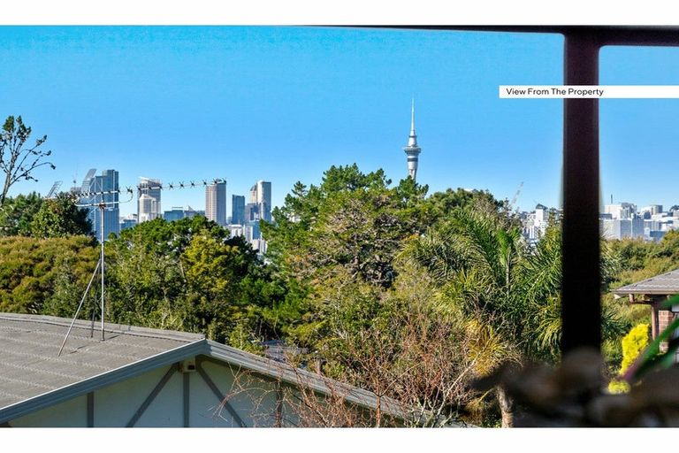Photo of property in 74 Porritt Avenue, Chatswood, Auckland, 0626