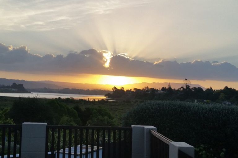 Photo of property in 373 Ngatai Road, Bellevue, Tauranga, 3110