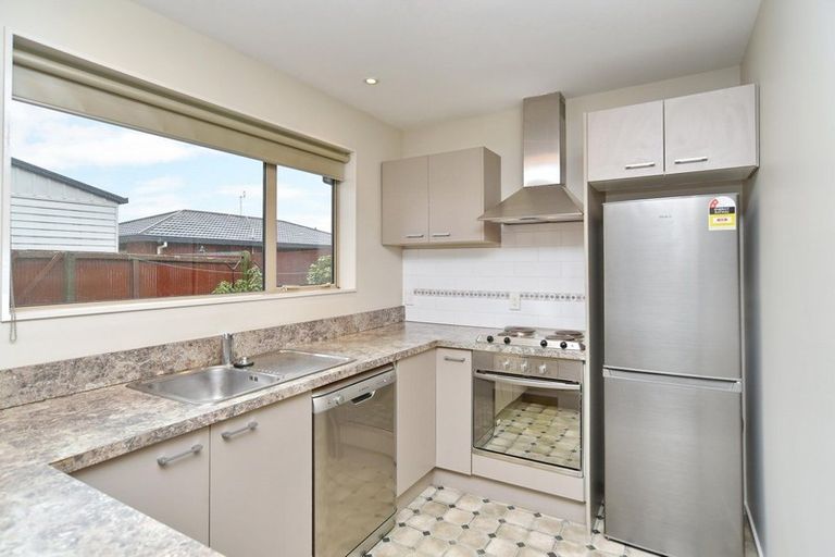 Photo of property in 4/318 Waterloo Road, Islington, Christchurch, 8042