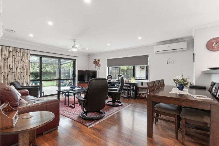 Photo of property in 40 Armstrong Avenue, Carterton, 5713